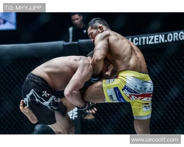 韩国金刚狼对决李景亮谁能在擂台上赢得最终胜利揭秘精彩战斗背后的故事 韩国金刚狼对决李景亮谁能在擂台上赢得最终胜利揭秘精彩战斗背后的故事